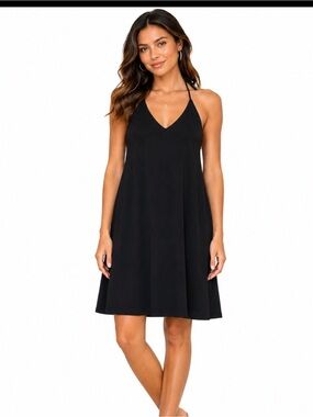 Amanda Smith Classic Black Halter Dress SZ 6 V-neck knee length LBD